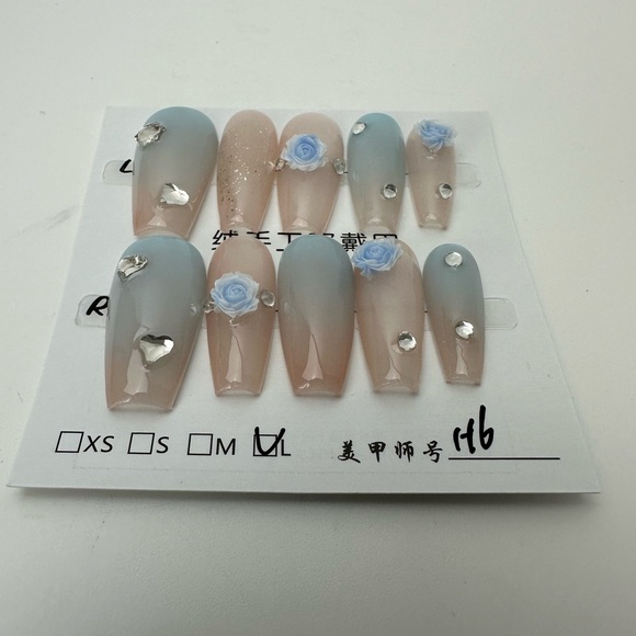 Handmade press on nails bundle of four sets size large - Picture 8 of 13